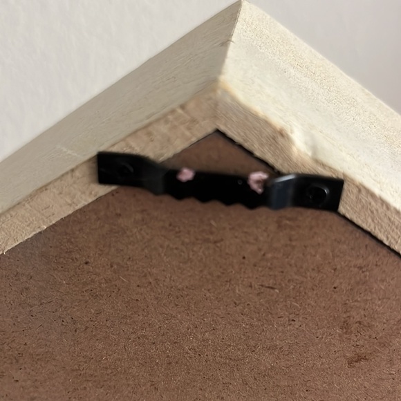 ☀️ 3 / $15 Sale ☀️ Home "This is our happy place" Wall hang or stand up decor. - Picture 5 of 8